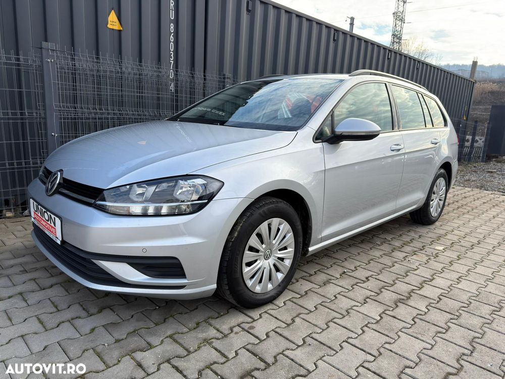 Volkswagen Golf 1.6 TDI SCR Comfortline - 2