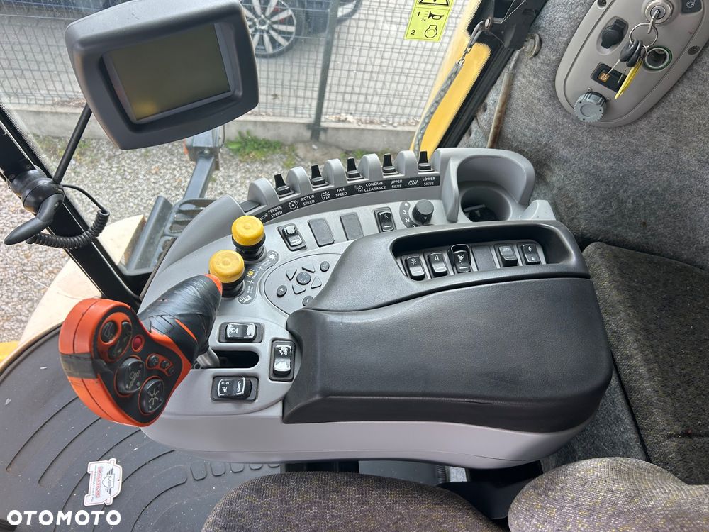 New Holland CX880 - 6