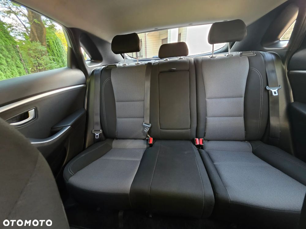 Hyundai i30 1.4 CRDi Comfort - 11