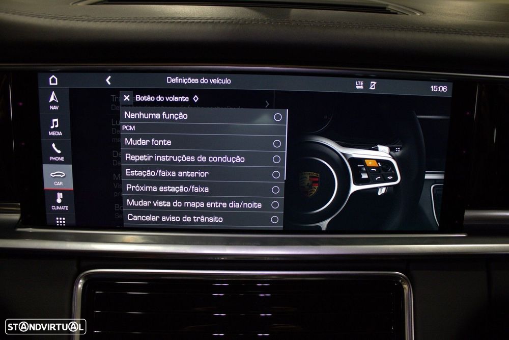 Porsche Panamera 4 E-Hybrid - 47