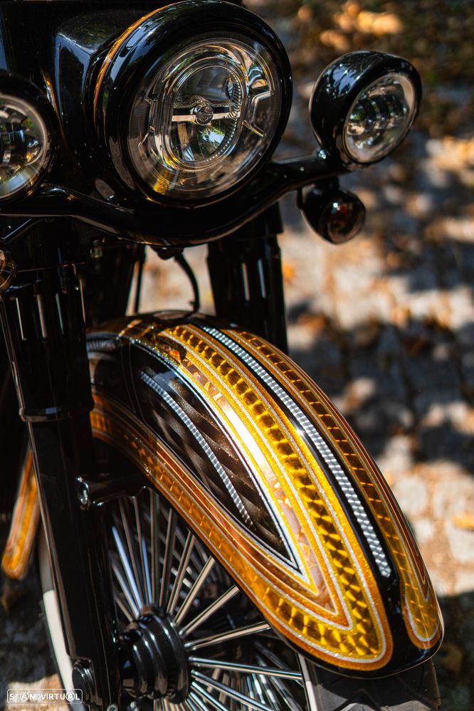 Harley-Davidson Heritage Heritage Classic 114 - 2