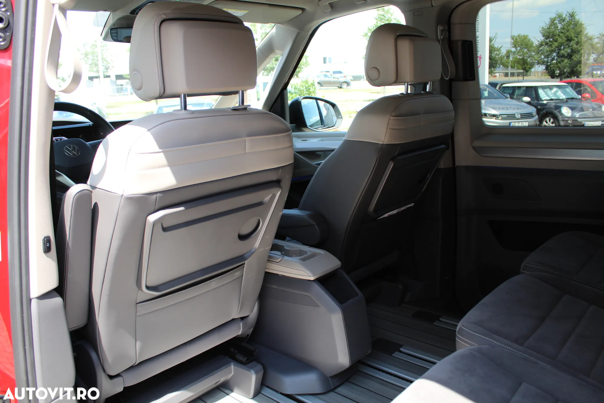 Volkswagen Multivan L 2.0 TDI DSG 110KW Style - 14