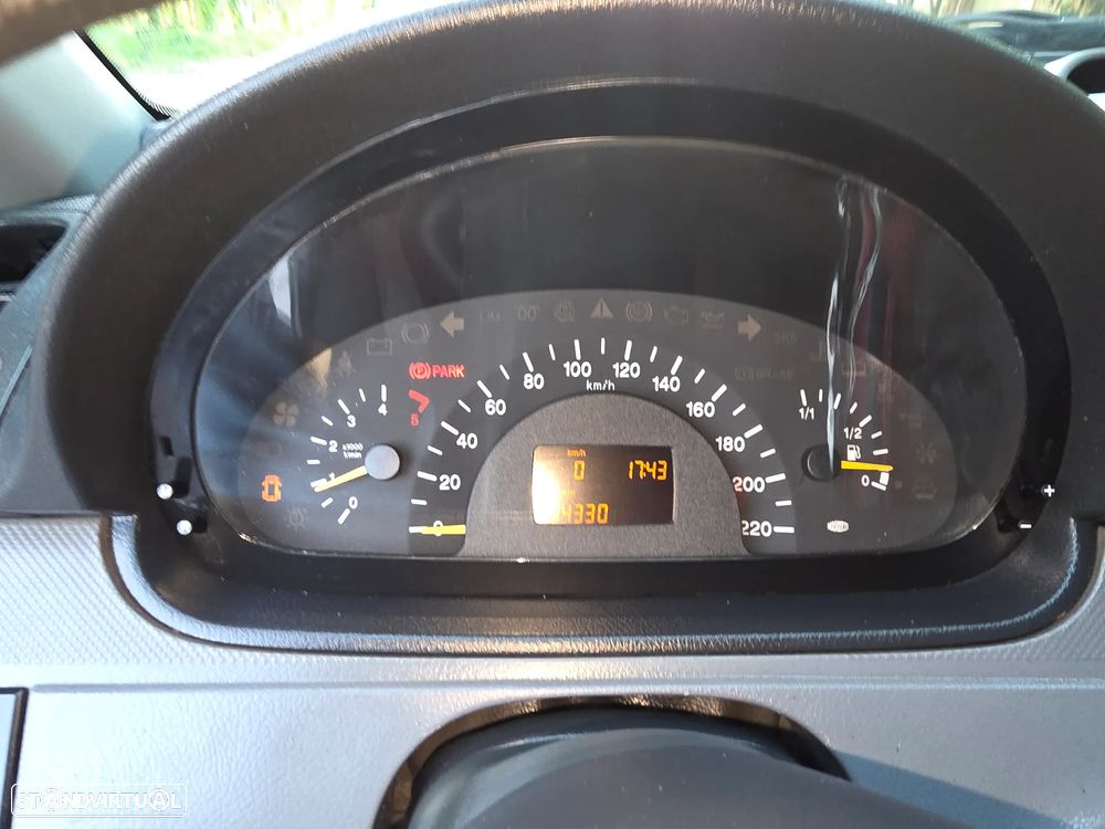 Mercedes-Benz Vito 109 CDi/34 9L Longo - 38