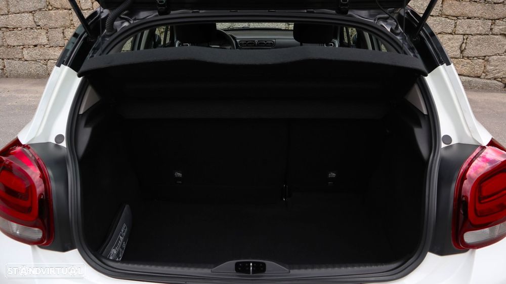 Citroën C3 1.2 PureTech C-Series - 12