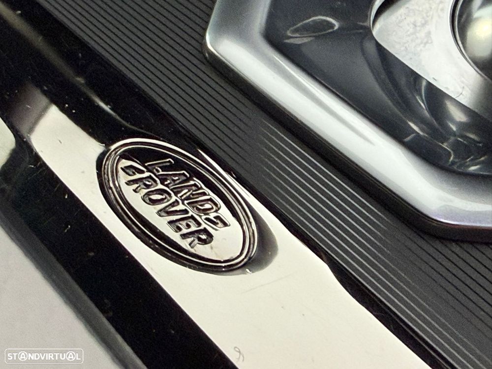 Land Rover Range Rover Evoque 1.5 P300e AWD R-Dynamic SE Auto - 31