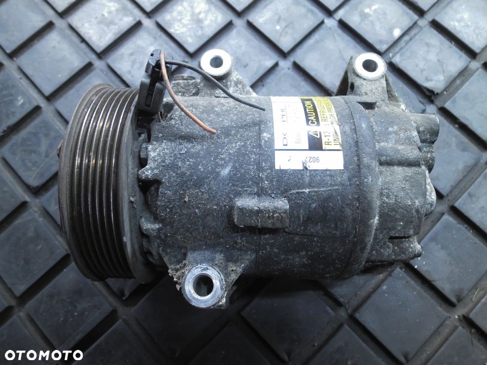 Sprężarka klimy Renault Megane II 1.9DCI 8200053264 POSIADAM 2 SZT - 3