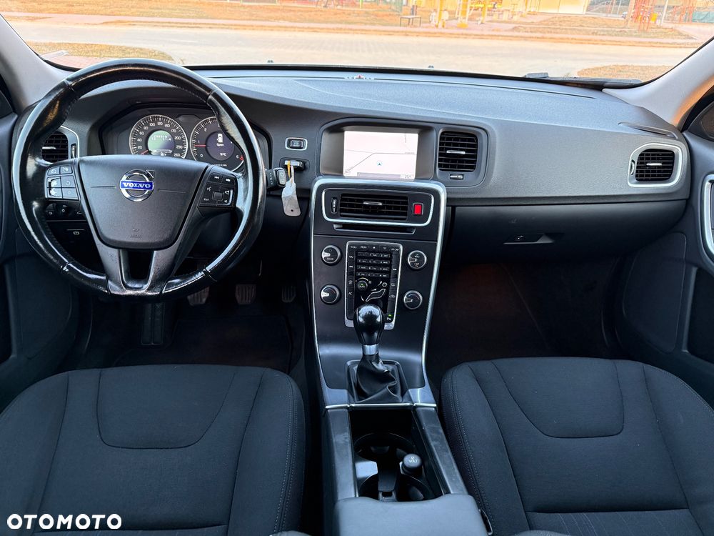 Volvo V60 D3 Summum - 7