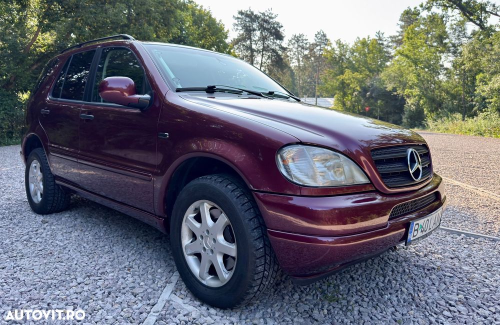 Mercedes-Benz ML - 14