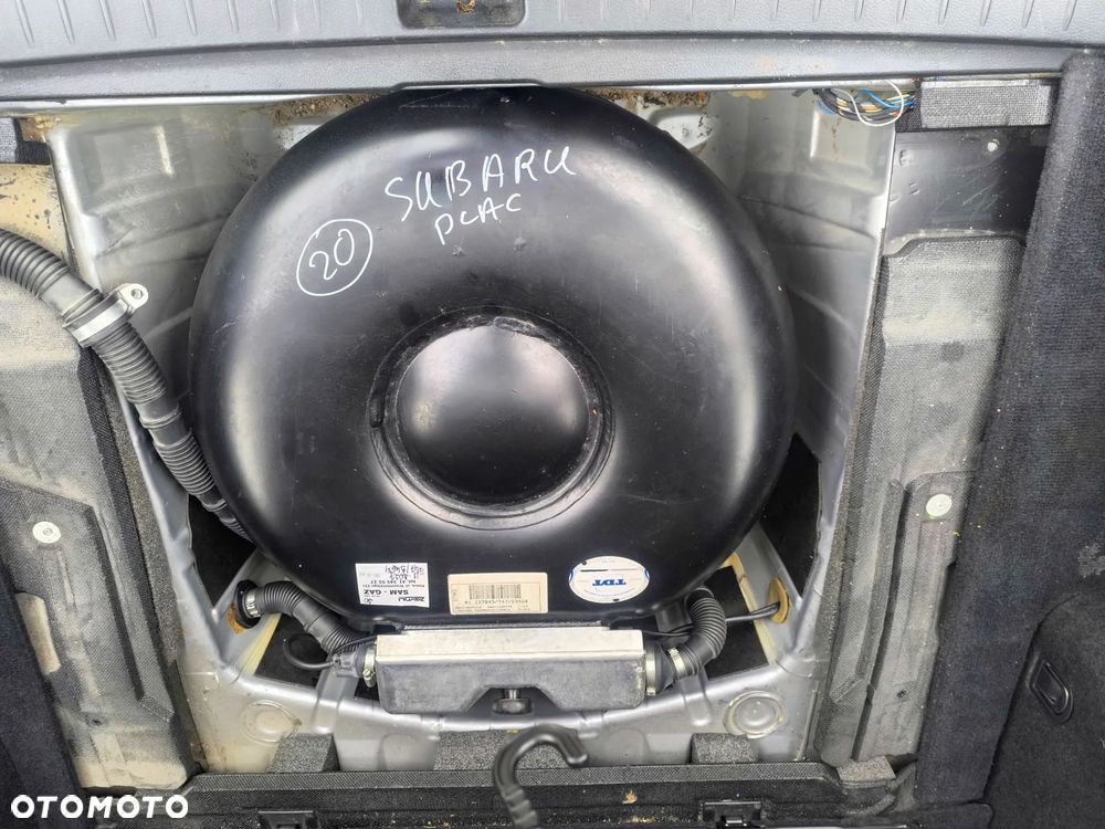 Subaru Legacy - 18