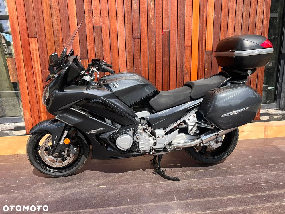 Yamaha FJR - 5
