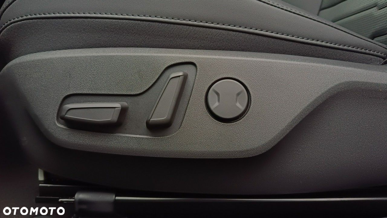 Kia Niro - 34