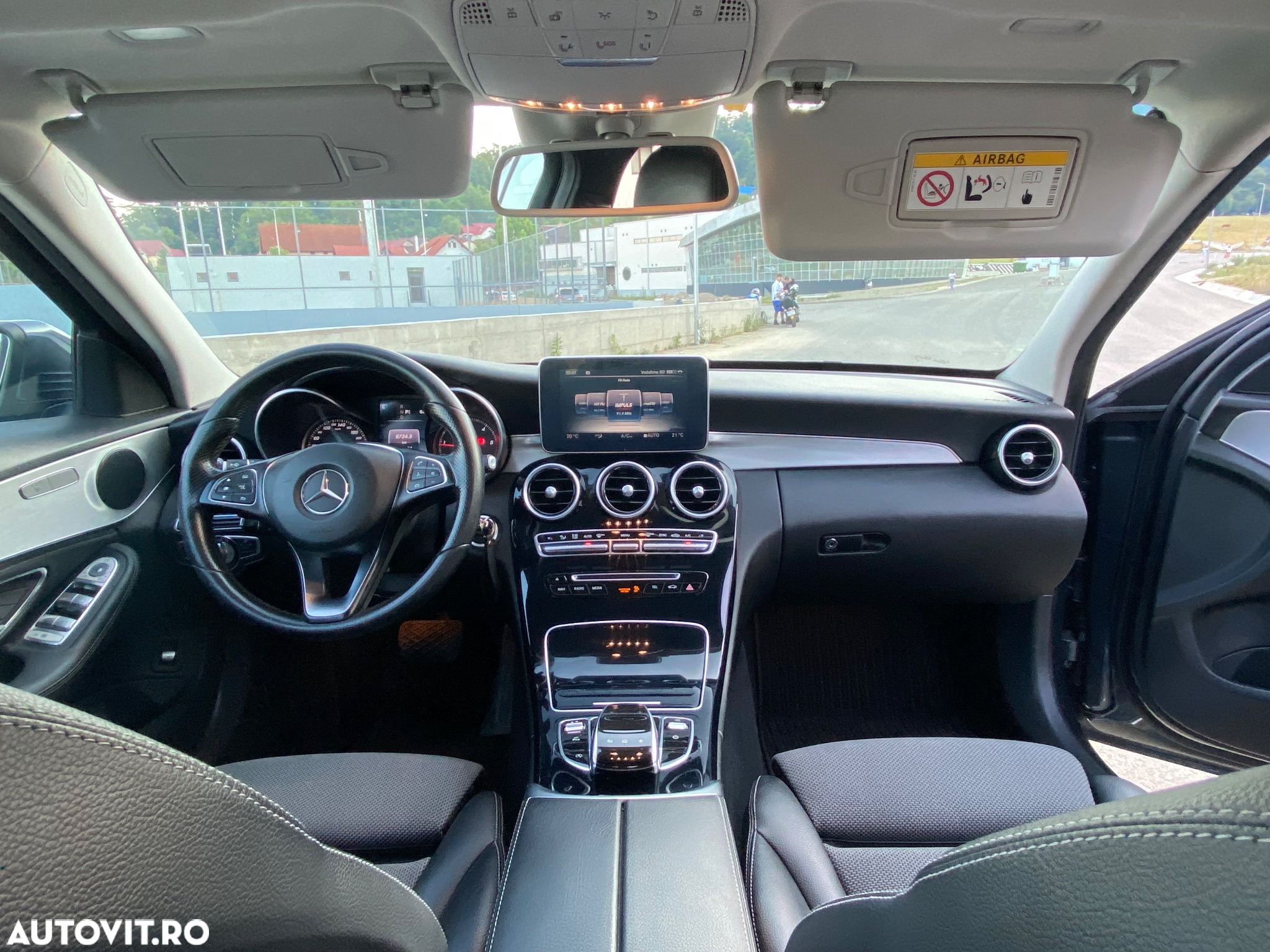 Mercedes-Benz C - 22