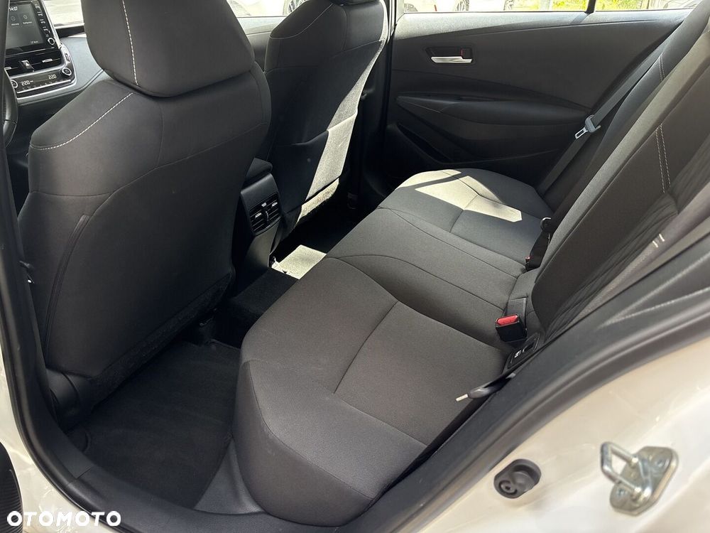 Toyota Corolla - 14
