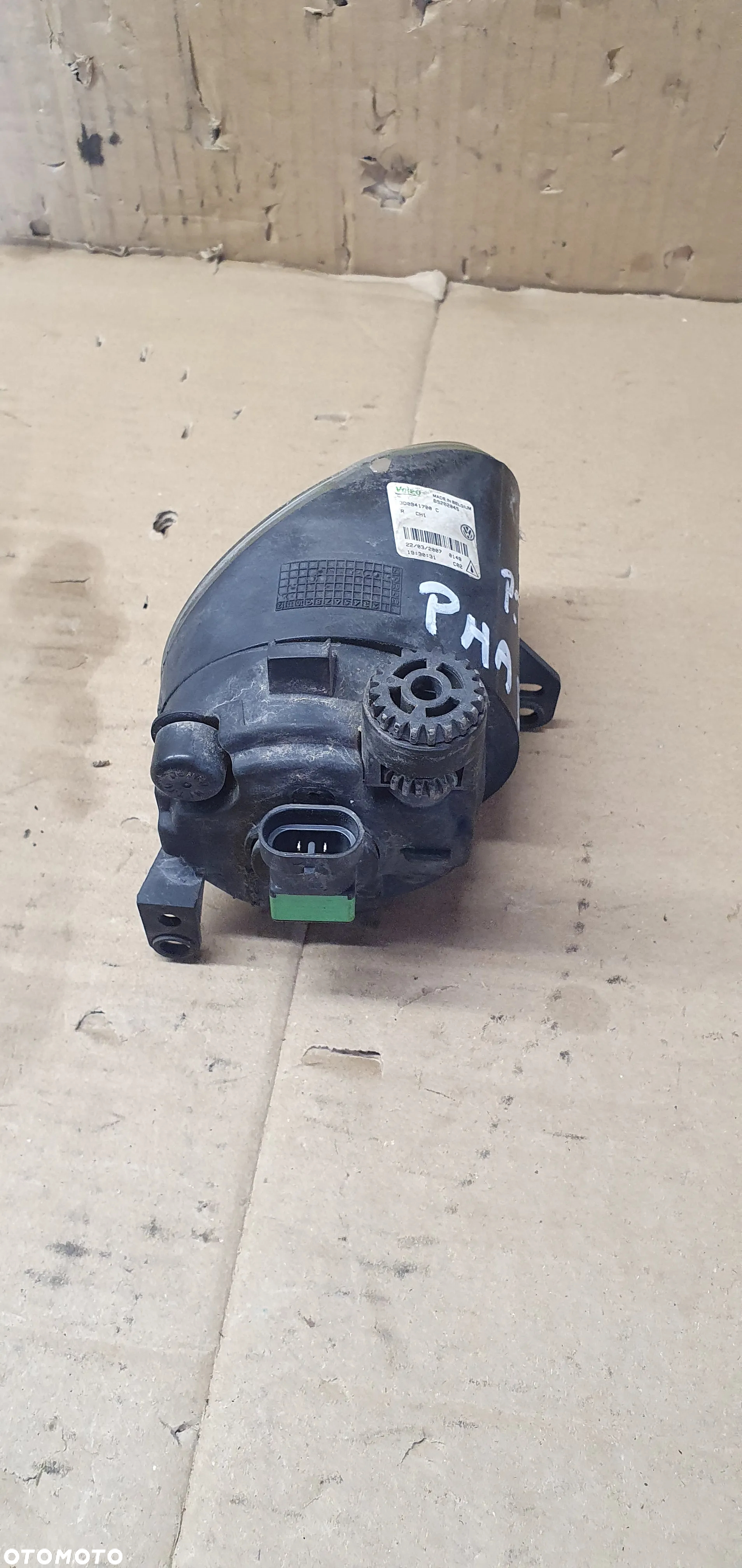 Halogen prawy przód przedni VW Phaeton 3D0941700C - 6