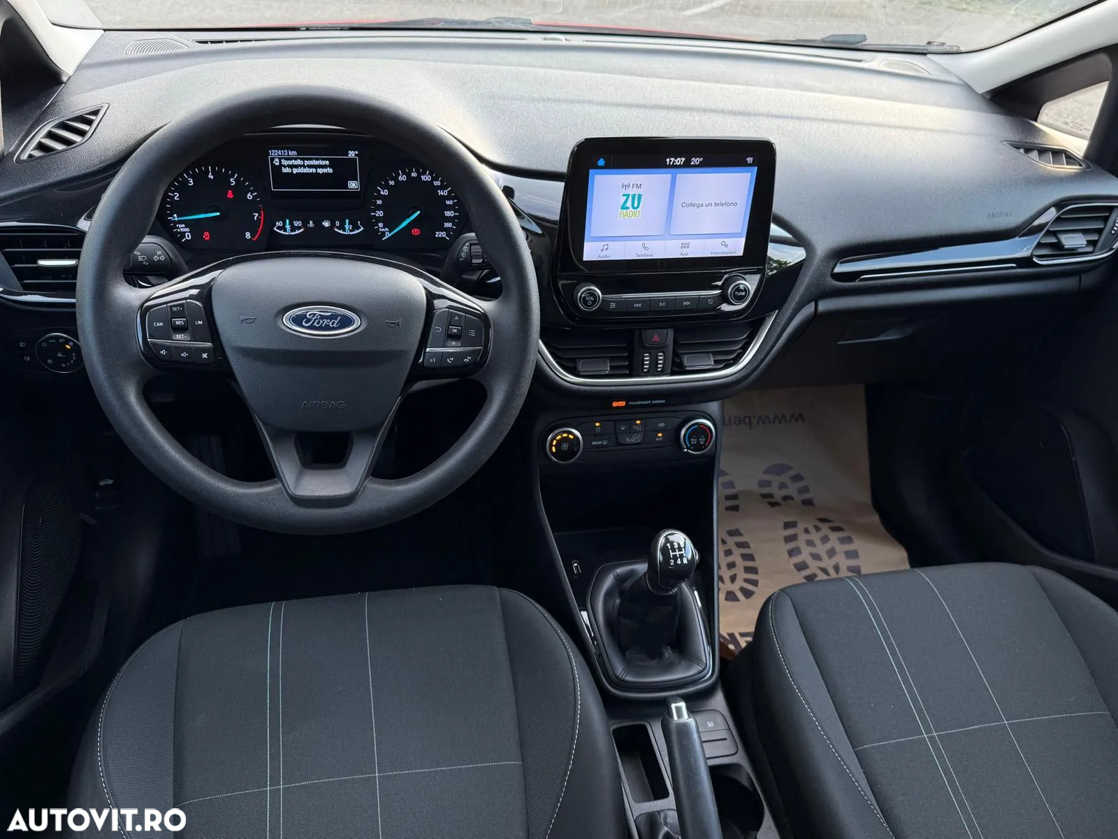 Ford Fiesta 1.1 Titanium - 12