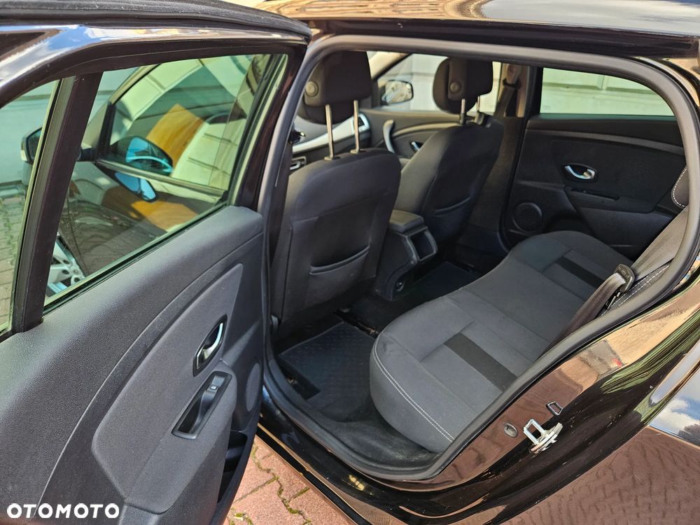 Renault Megane - 9
