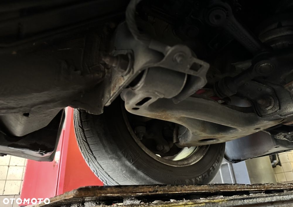 Mercedes-Benz CLK - 34