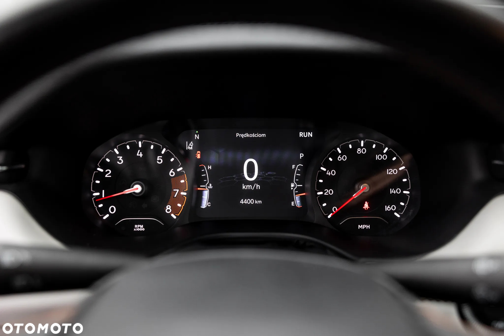 Jeep Compass - 25
