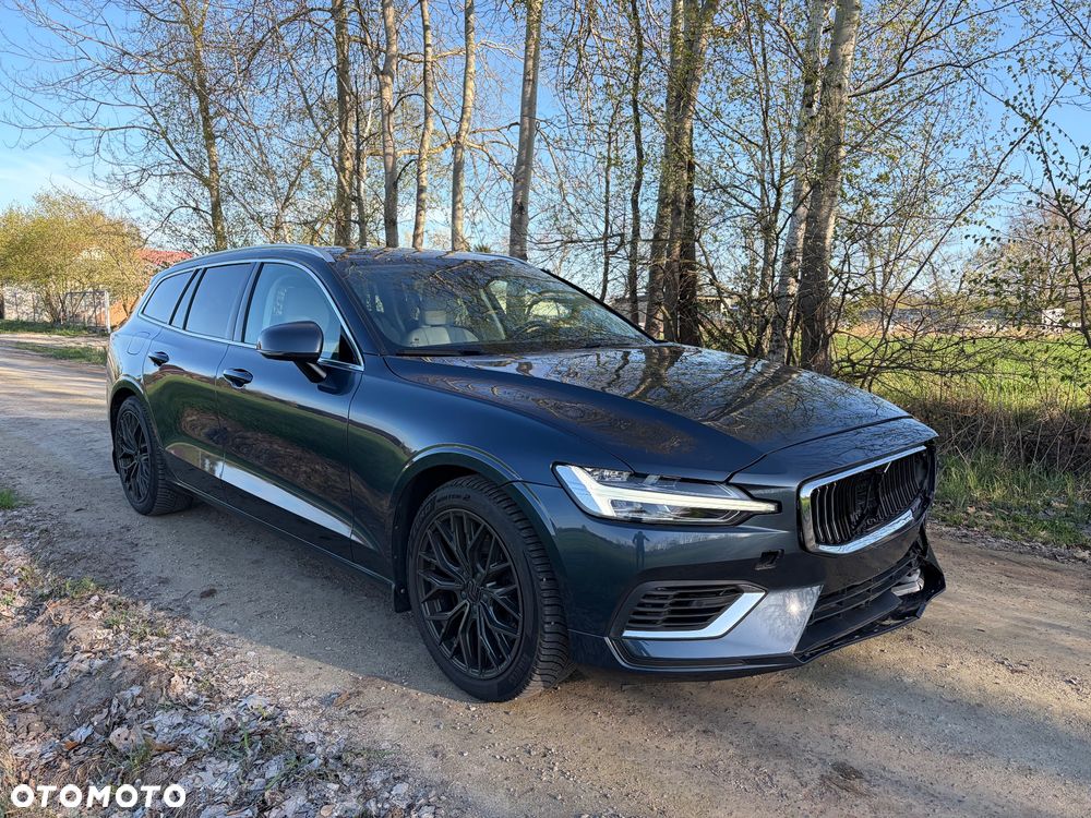 Volvo V60 T6 AWD Recharge Geartronic Inscription - 1