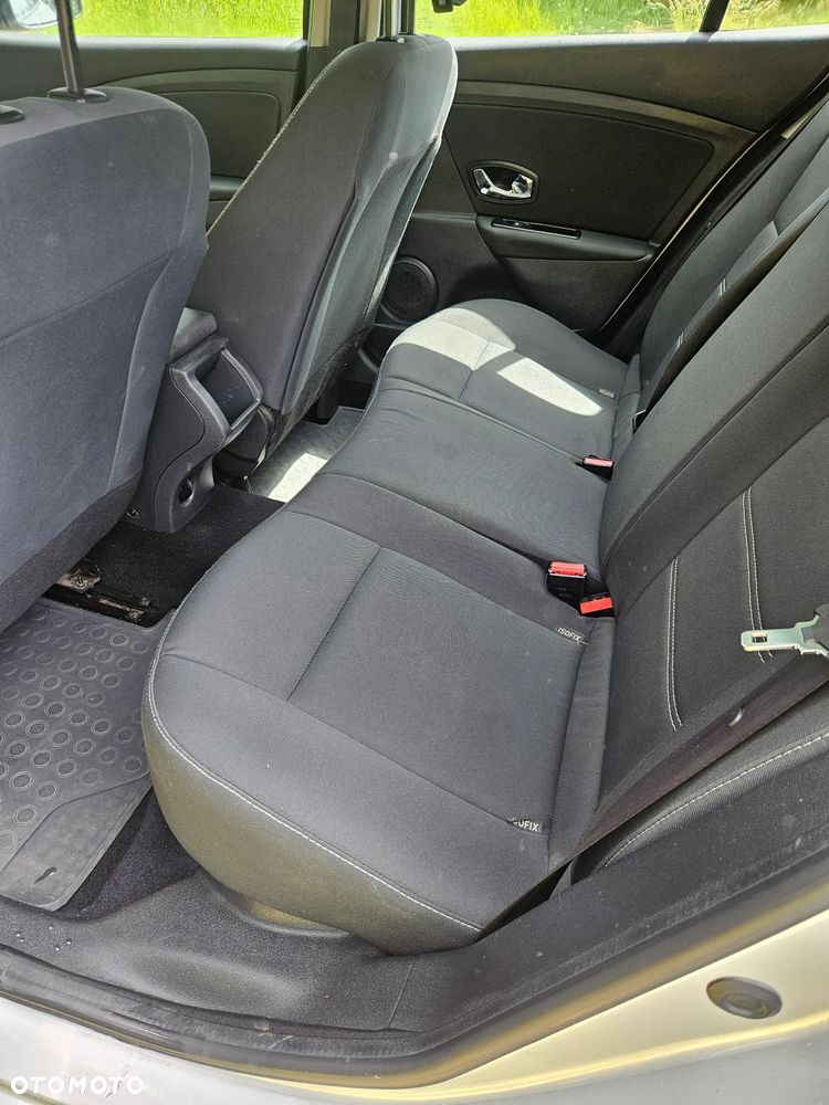 Renault Megane ENERGY dCi 110 Start & Stopp LIMITED - 9
