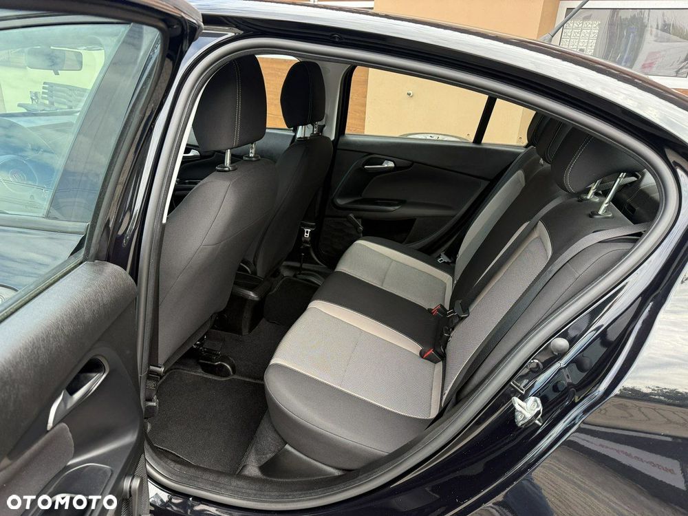 Fiat Tipo 1.4 16V Pop - 24