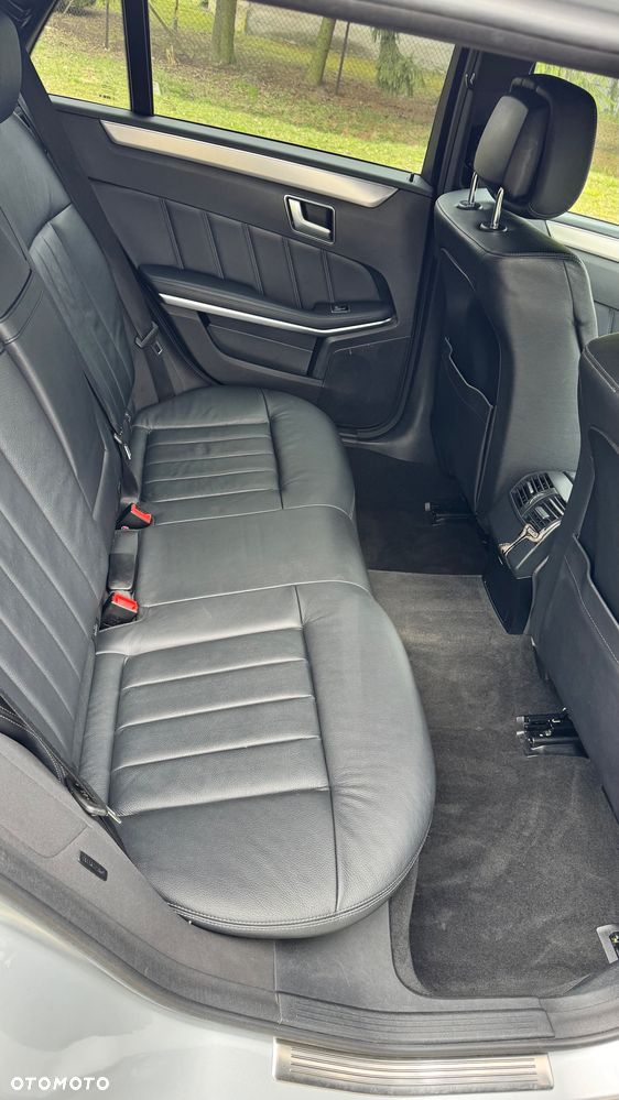 Mercedes-Benz Klasa E 350 BlueTEC 4-Matic Avantgarde - 9