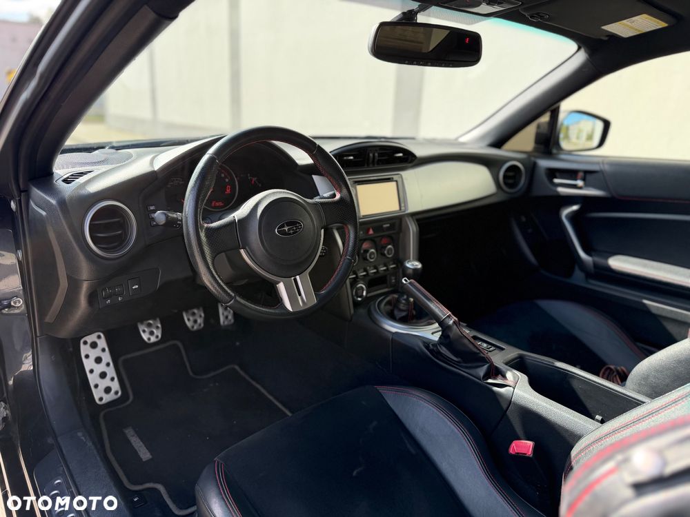 Subaru BRZ 2.0i TSE - 9
