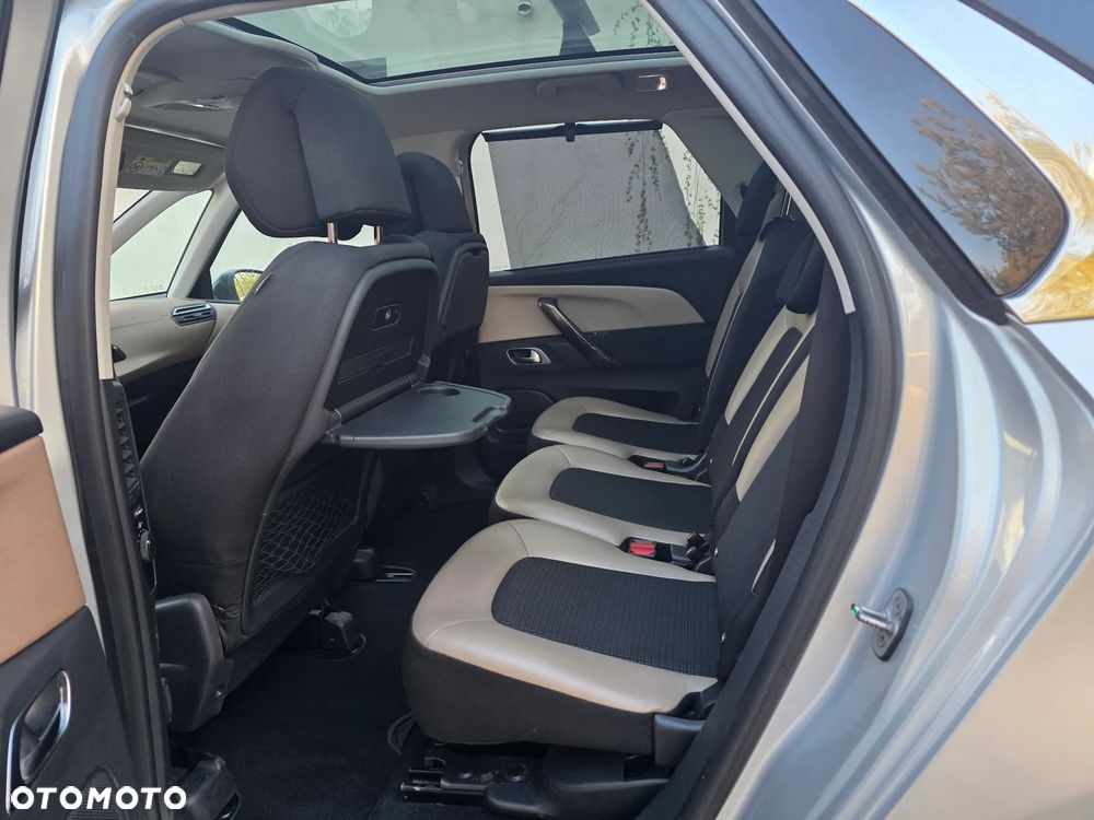 Citroën C4 Picasso 1.6 THP Exclusive - 17