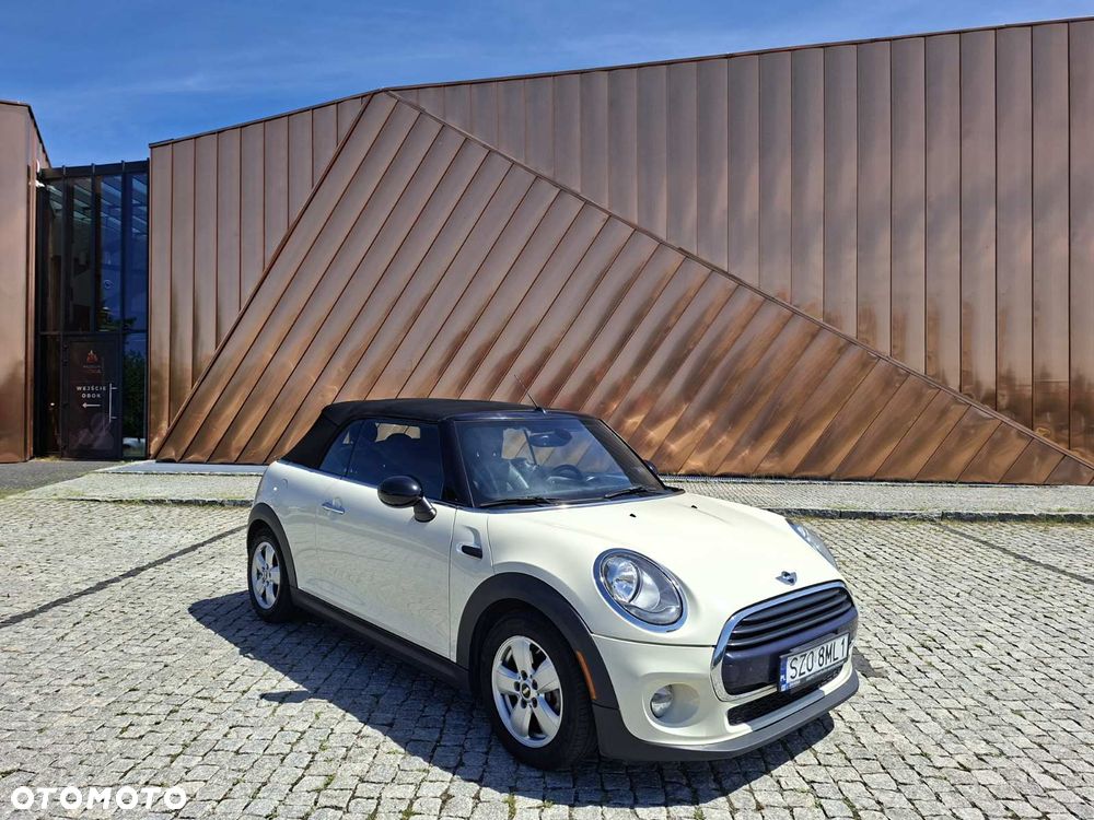 MINI Cooper Standard - 5