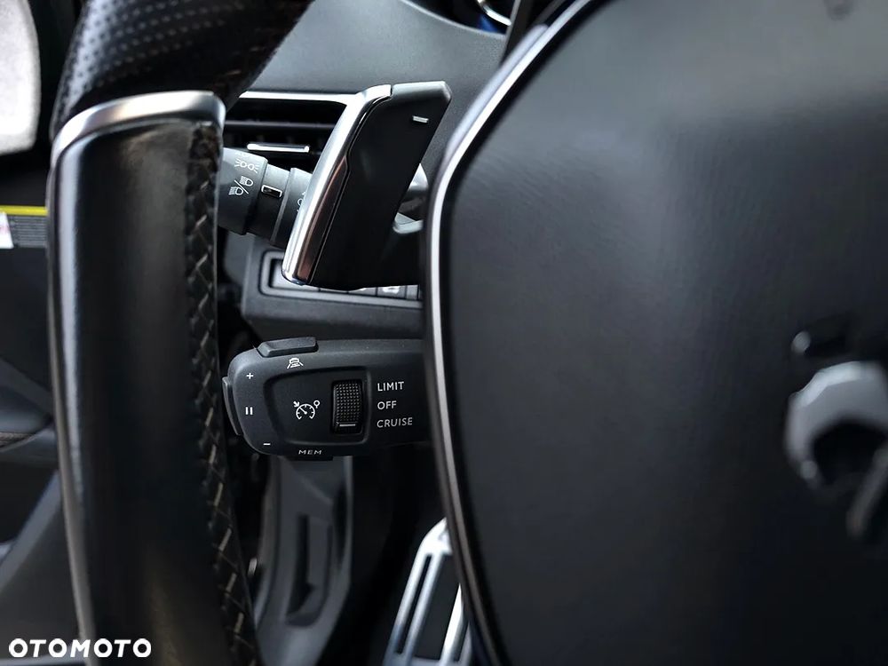 Peugeot 3008 BlueHDi 130 Stop & Start EAT8 GT - 35