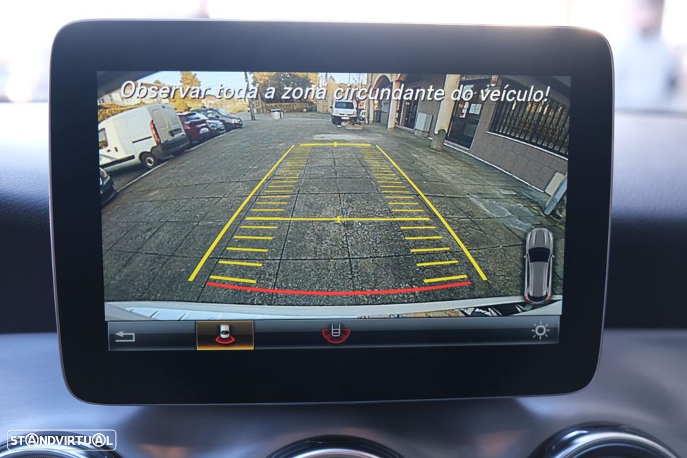 Mercedes-Benz GLA 220 d AMG Line 4-Matic - 21