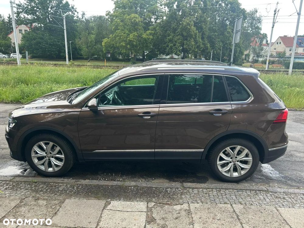 Volkswagen Tiguan 2.0 TDI BMT SCR 4Mot Comfortline DSG - 11