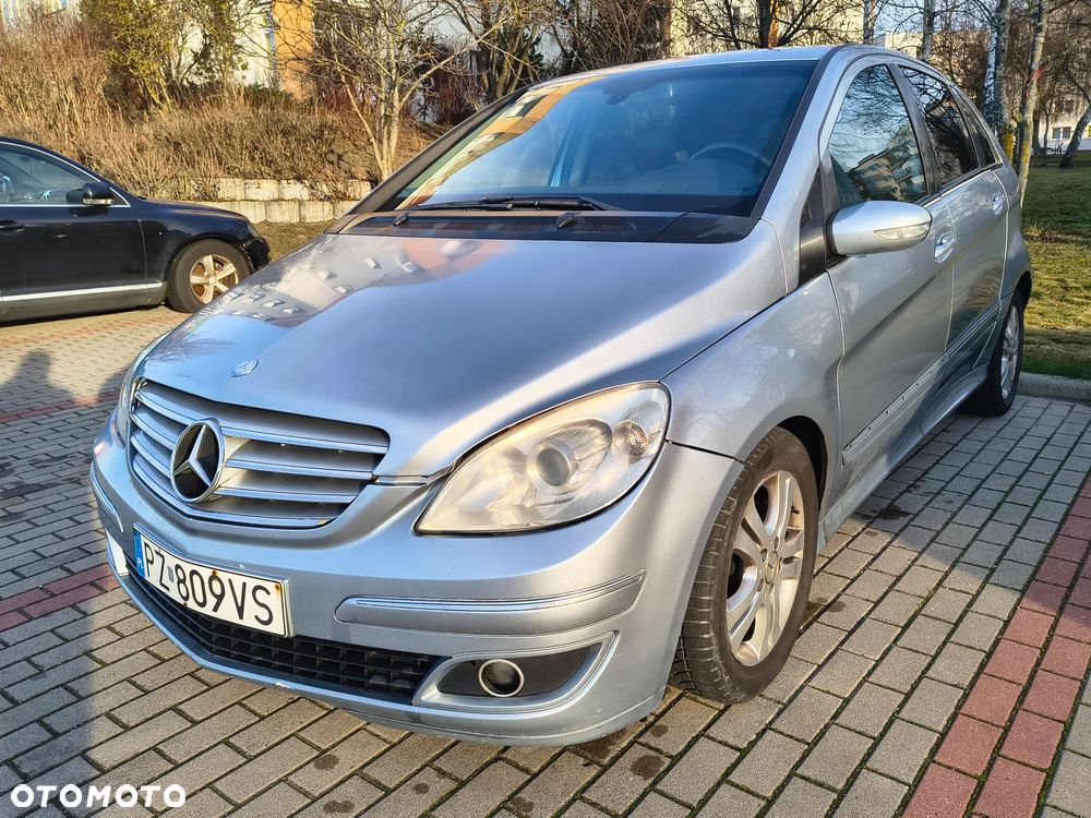 Mercedes-Benz Klasa B 200 CDI Special Edition - 1