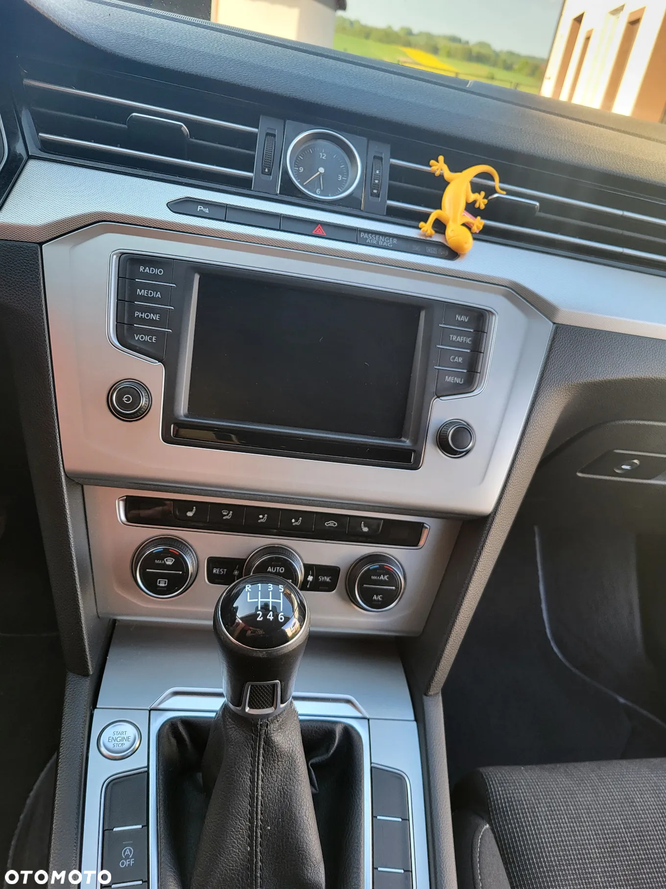 Volkswagen Passat - 3