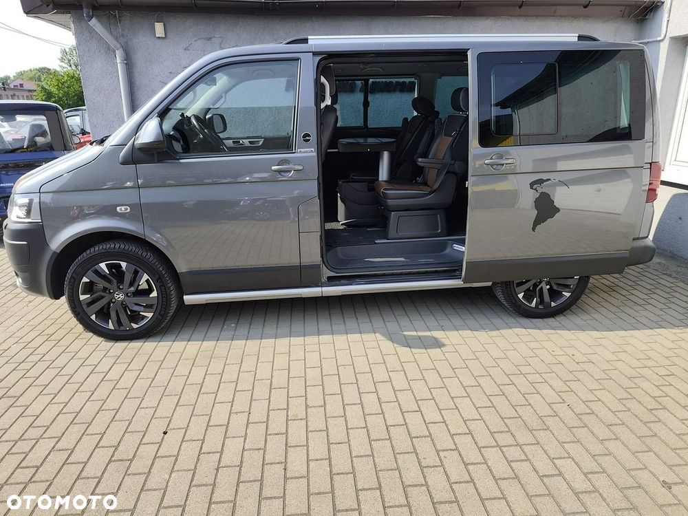 Volkswagen Multivan - 7