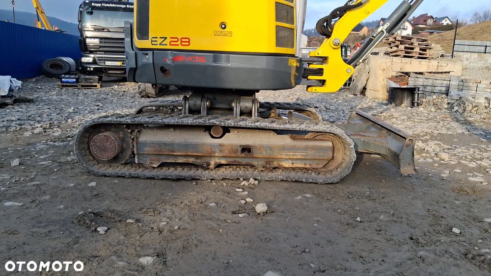 Wacker Neuson EZ28 - 8