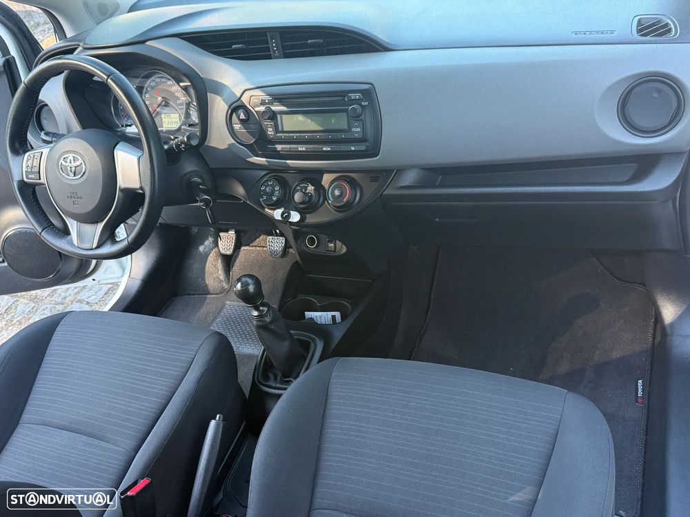 Toyota Yaris 1.4 D-4D ACtive+AC 99g - 10