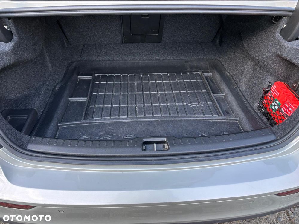 Volvo S60 T6 AWD Geartronic RDesign - 16