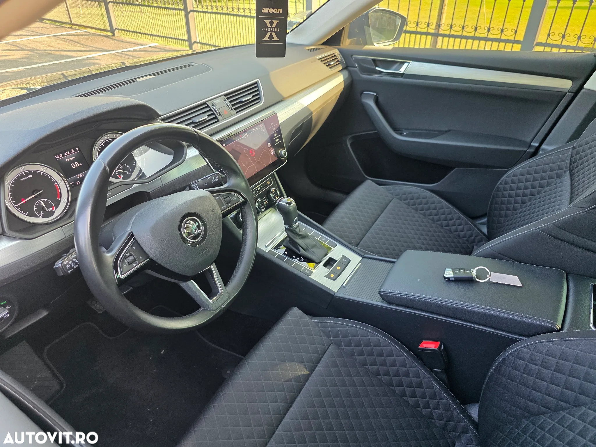 Skoda Superb 1.6 TDI DSG Ambition - 7