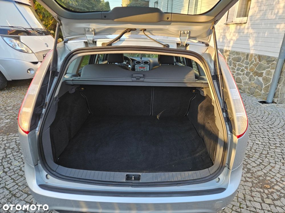 Ford Focus SW 1.6 TDCi Silver X - 10