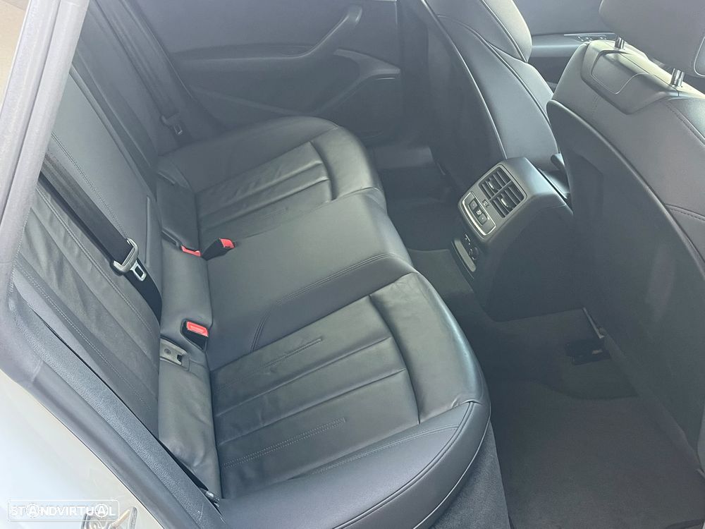 Audi A5 Sportback 35 TDI S line S tronic - 39