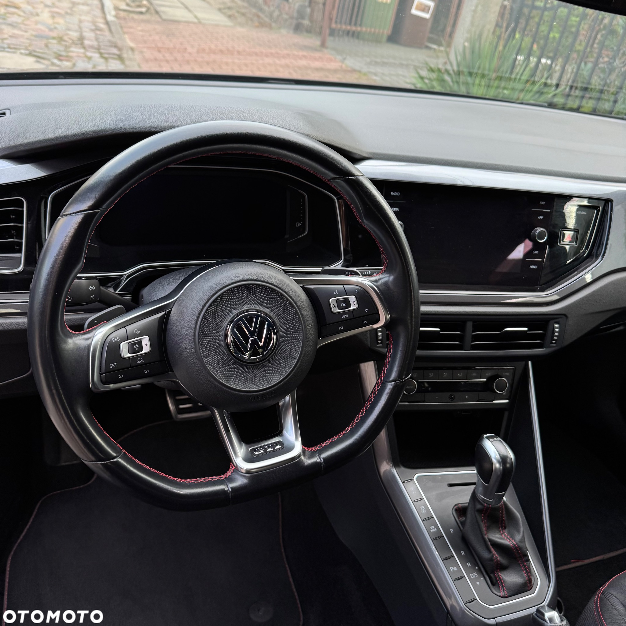 Volkswagen Polo 2.0 TSI GTI DSG - 13