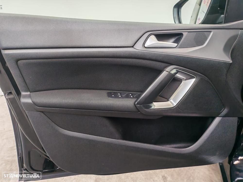 Peugeot 308 SW 1.5 BlueHDi GT - 12