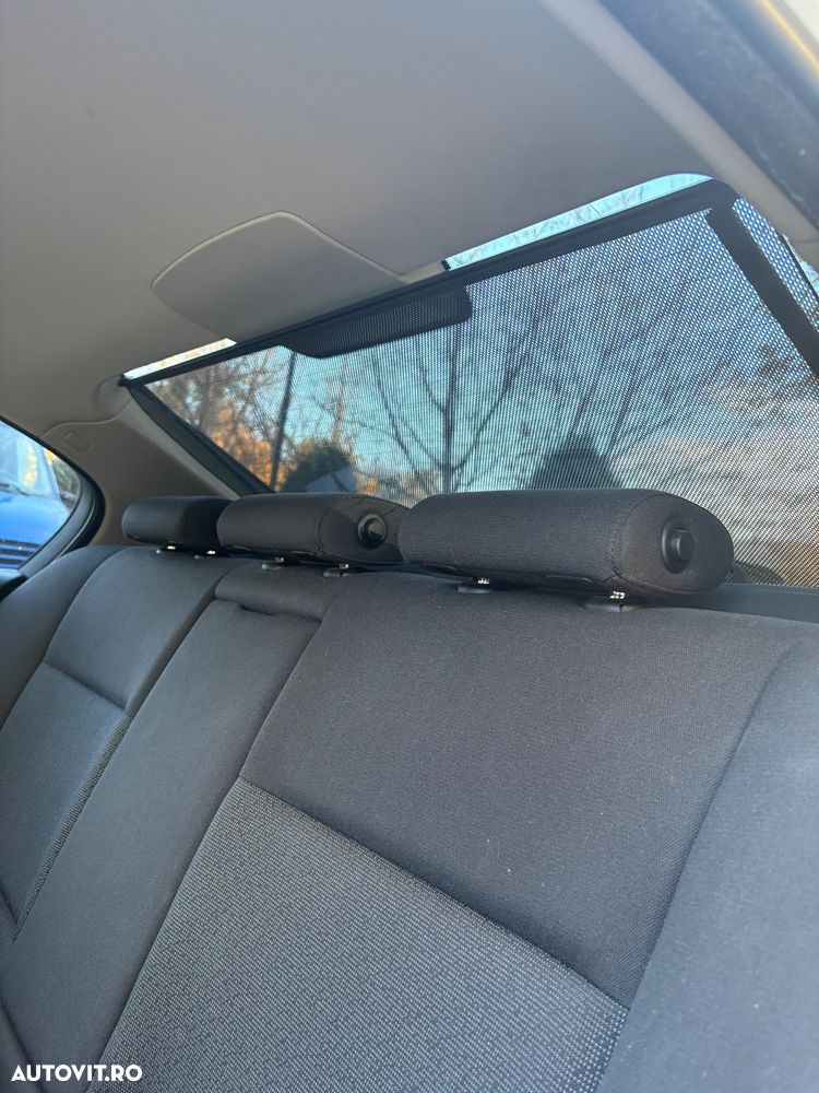 BMW Seria 3 318d - 17