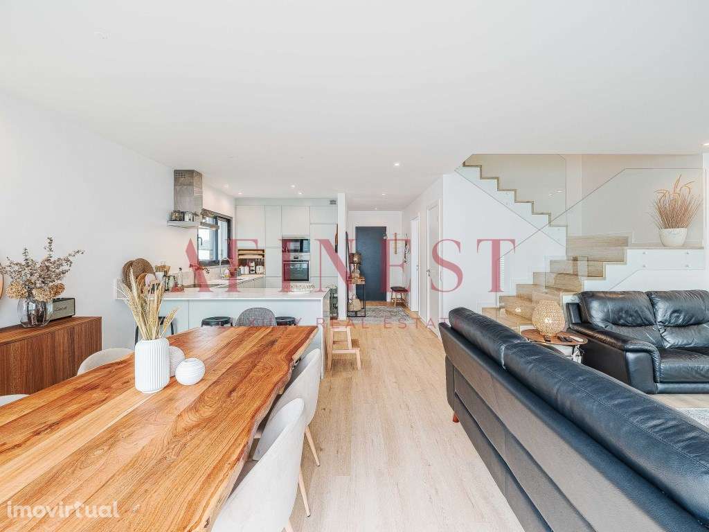 MORADIA T4 EM SÃO DOMINGOS DE RANA - Grande imagem: 3/53