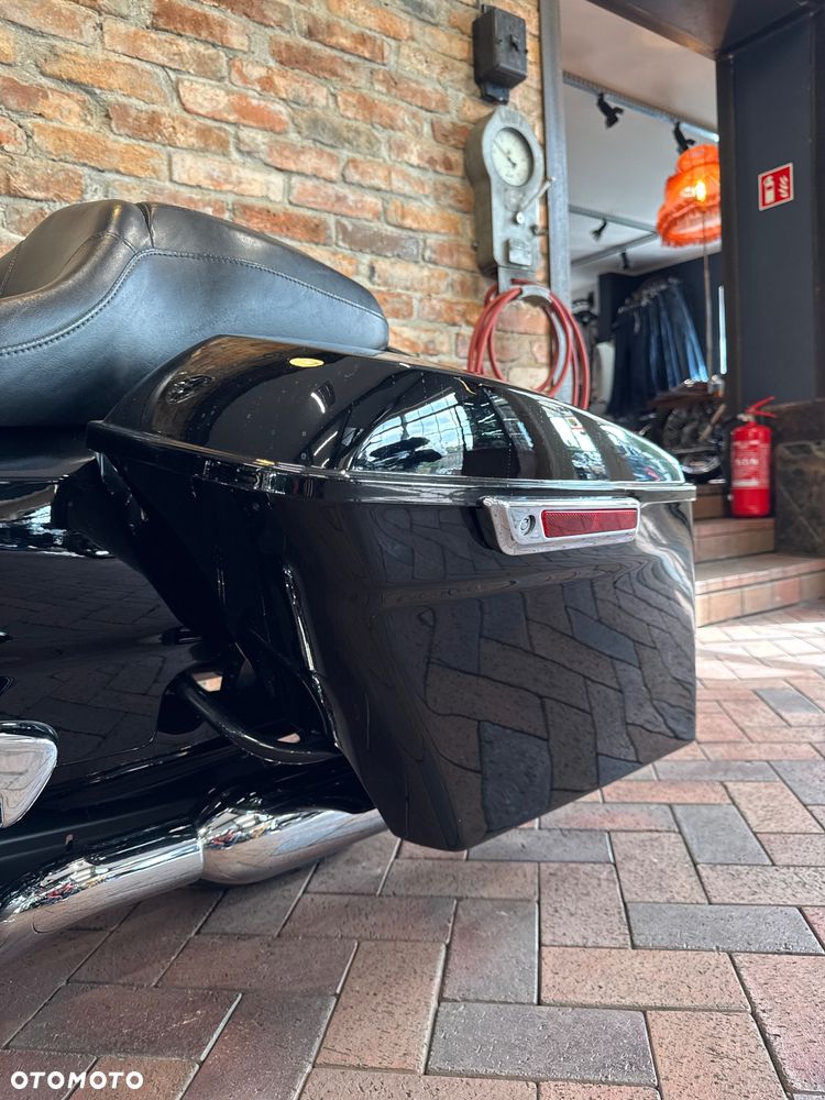 Harley-Davidson Touring Road Glide - 18