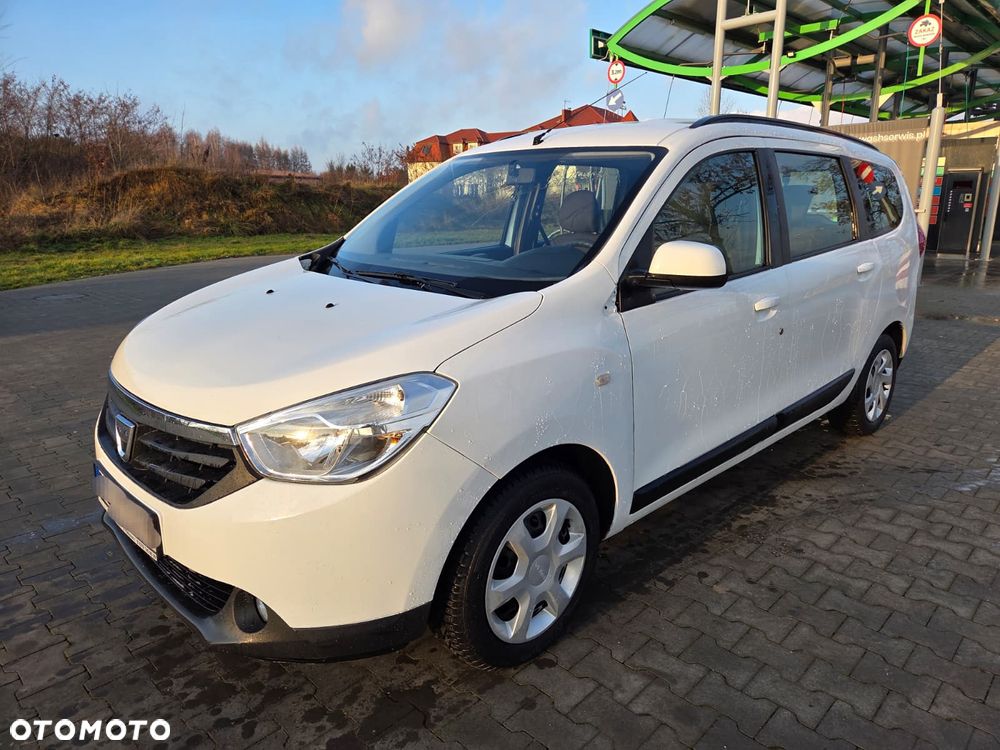 Dacia Lodgy 1.6 SCe Ambiance S&S - 11