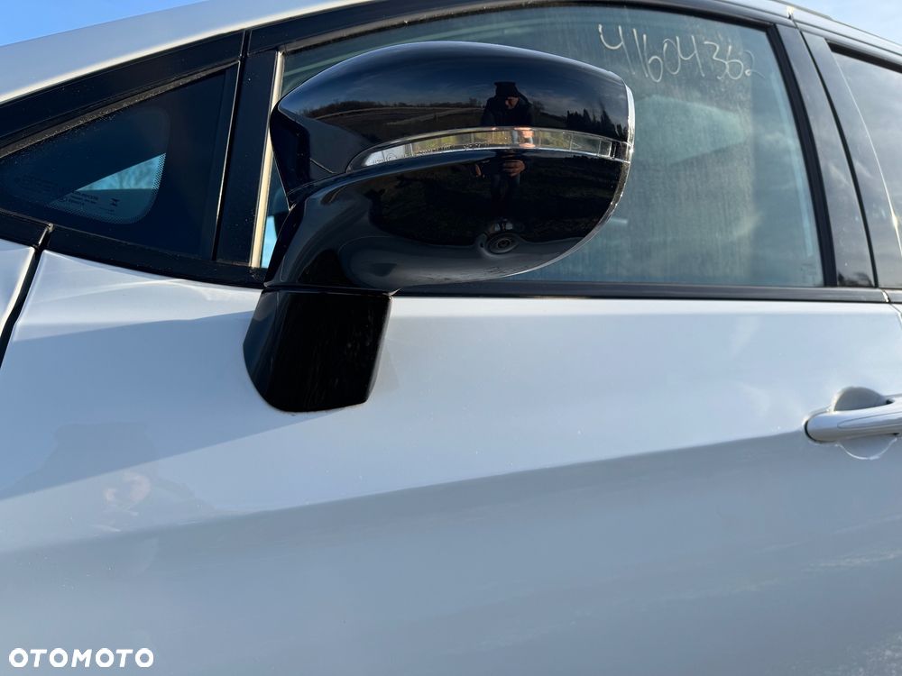 Chrysler Pacifica - 28