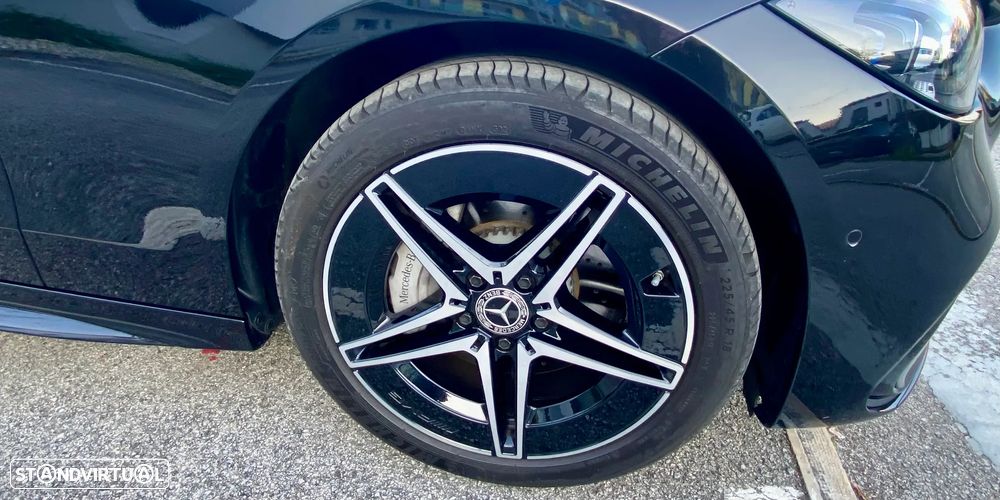 Mercedes-Benz C 300 de 4Matic T 9G-TRONIC AMG Line - 15