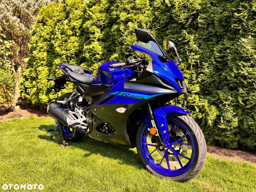 Yamaha YZF - 21
